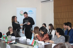 Respublika Elmi-Texniki Kitabxanasında “Heydər Əliyev İli” çərçivəsində silsilə tədbirlər keçirilmişdir