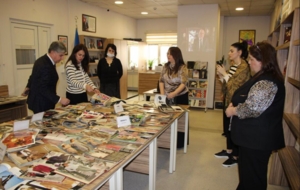 Azərbaycan Respublikası Əqli Mülkiyyət Agentliyinin tabeliyində olan Respublika Elmi-Texniki Kitabxanasında (RETK) “8 mart Beynəlxalq Qadınlar Günü”nə həsr edilən “Qadın dünyası” adlı sərgisi keçirilir.