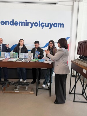 Dəmiryol Muzeyində RETK-nın “İntellektual qatar” adlı kitab sərgisi keçirilir