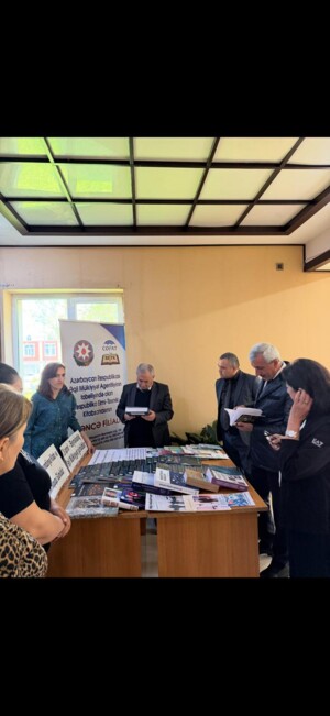 Respublika Elmi-Texniki Kitabxanasının Gəncə filialında 23 aprel – Ümumdünya Kitab və Müəlliflik Hüququ Günü münasibətilə kitab sərgisi təşkil olunub